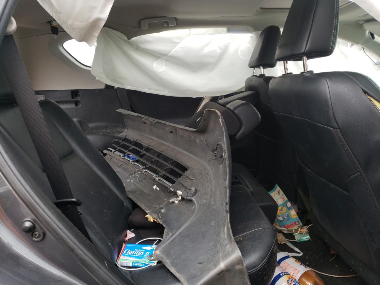 Photo 6 from auction – 2015 TOYOTA RAV4 LIMIT with VIN 2T3DFREV3FW381758