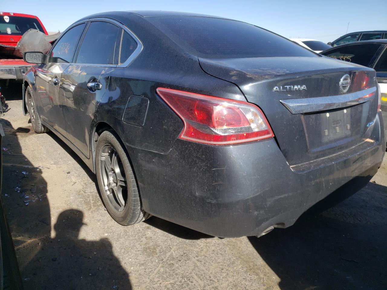 Photo 3 from auction – 2013 NISSAN ALTIMA 2.5 with VIN 1N4AL3AP3DN433092