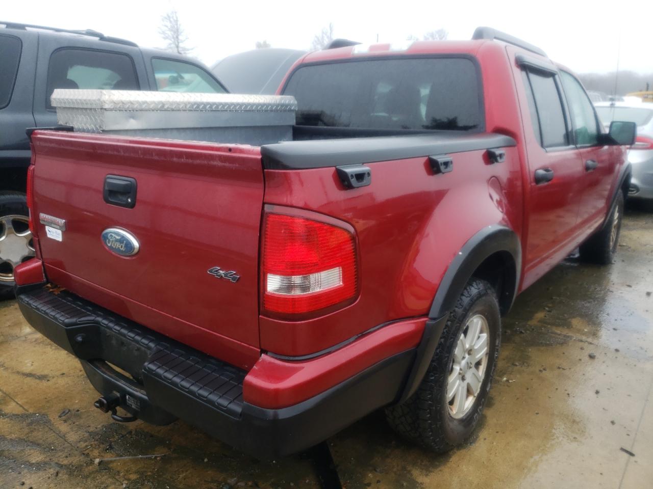 Photo 4 from auction – 2007 FORD EXPLORER S with VIN 1FMEU51K77UB42433