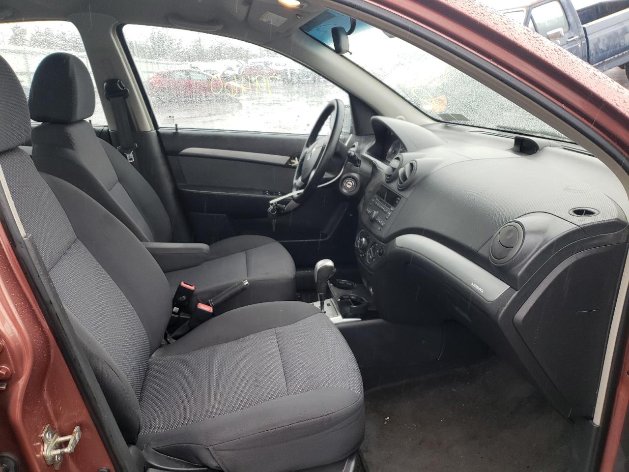 Photo 5 from auction – 2011 CHEVROLET AVEO LS with VIN KL1TD5DE8BB256129
