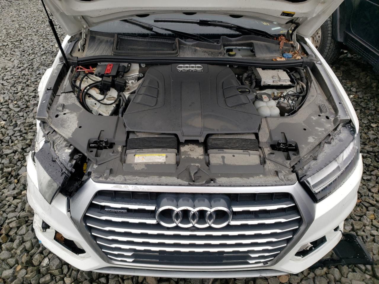 Photo 7 from auction – 2018 AUDI Q7 PREMIUM with VIN WA1LAAF7XJD019549