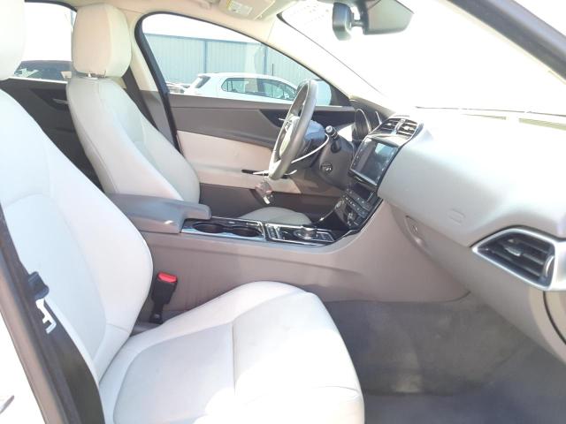 Photo 9 from auction – 2017 JAGUAR XE with VIN SAJAR4BG0HA976296