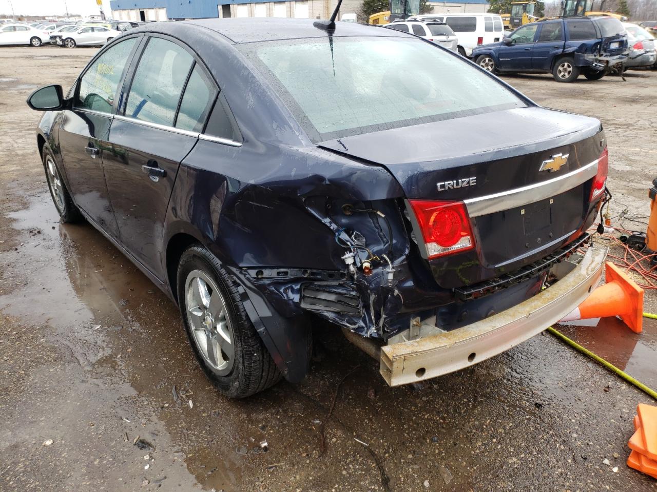 Photo 3 from auction – 2014 CHEVROLET CRUZE LT with VIN 1G1PC5SB1E7335941