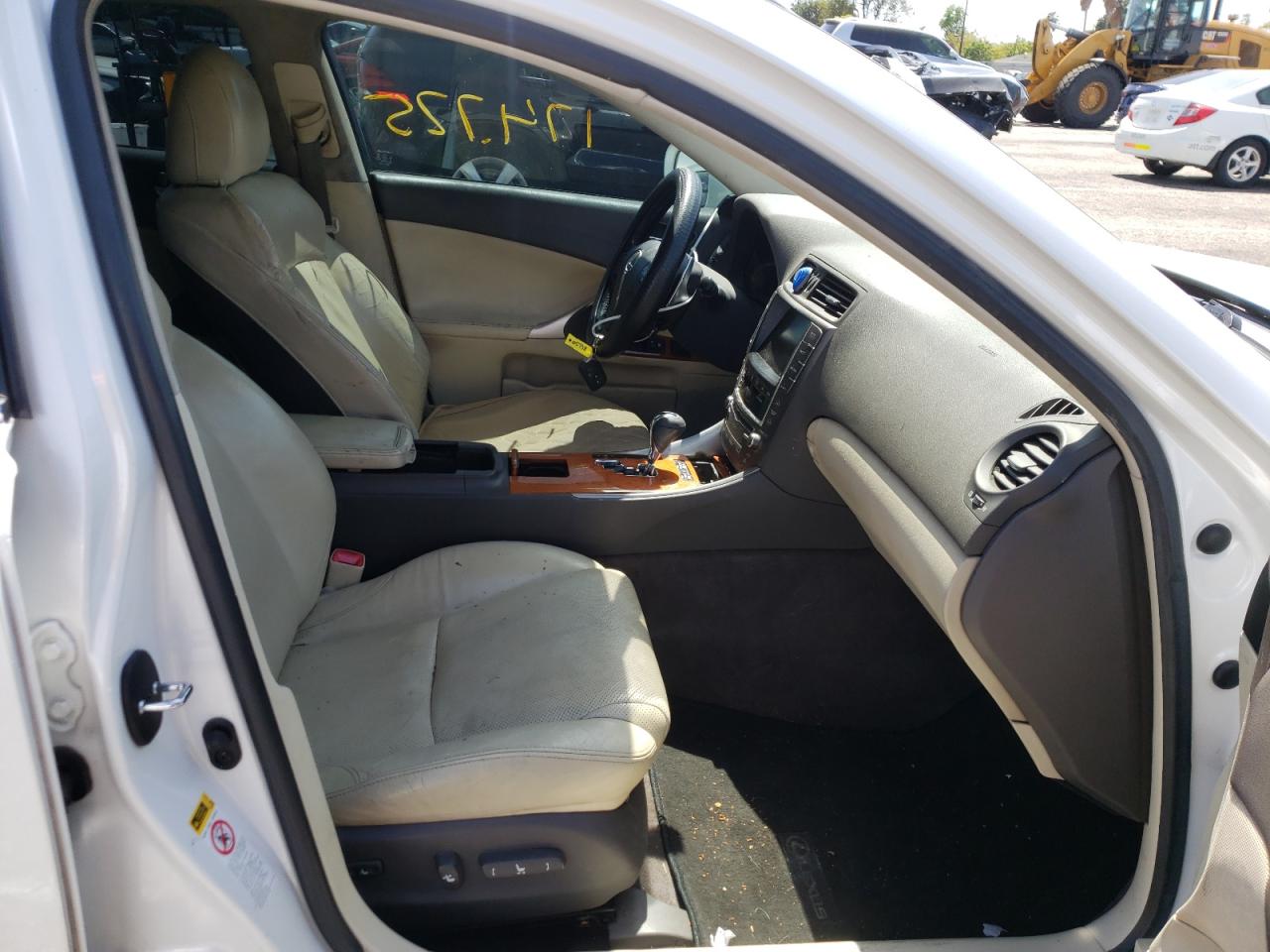 Photo 5 from auction – 2009 LEXUS IS 250 with VIN JTHBK262995105738