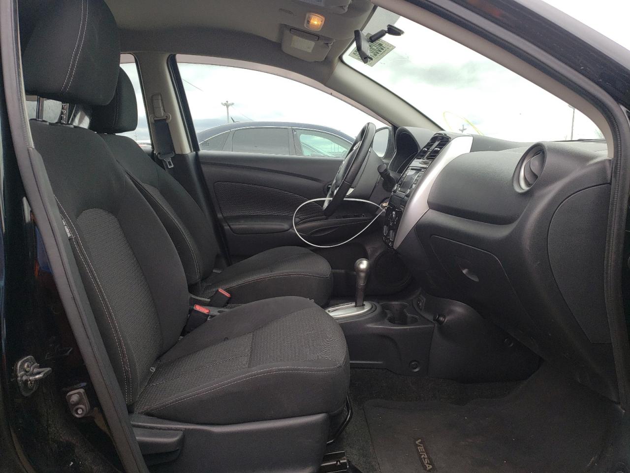 Photo 5 from auction – 2017 NISSAN VERSA S with VIN 3N1CN7AP9HL807038