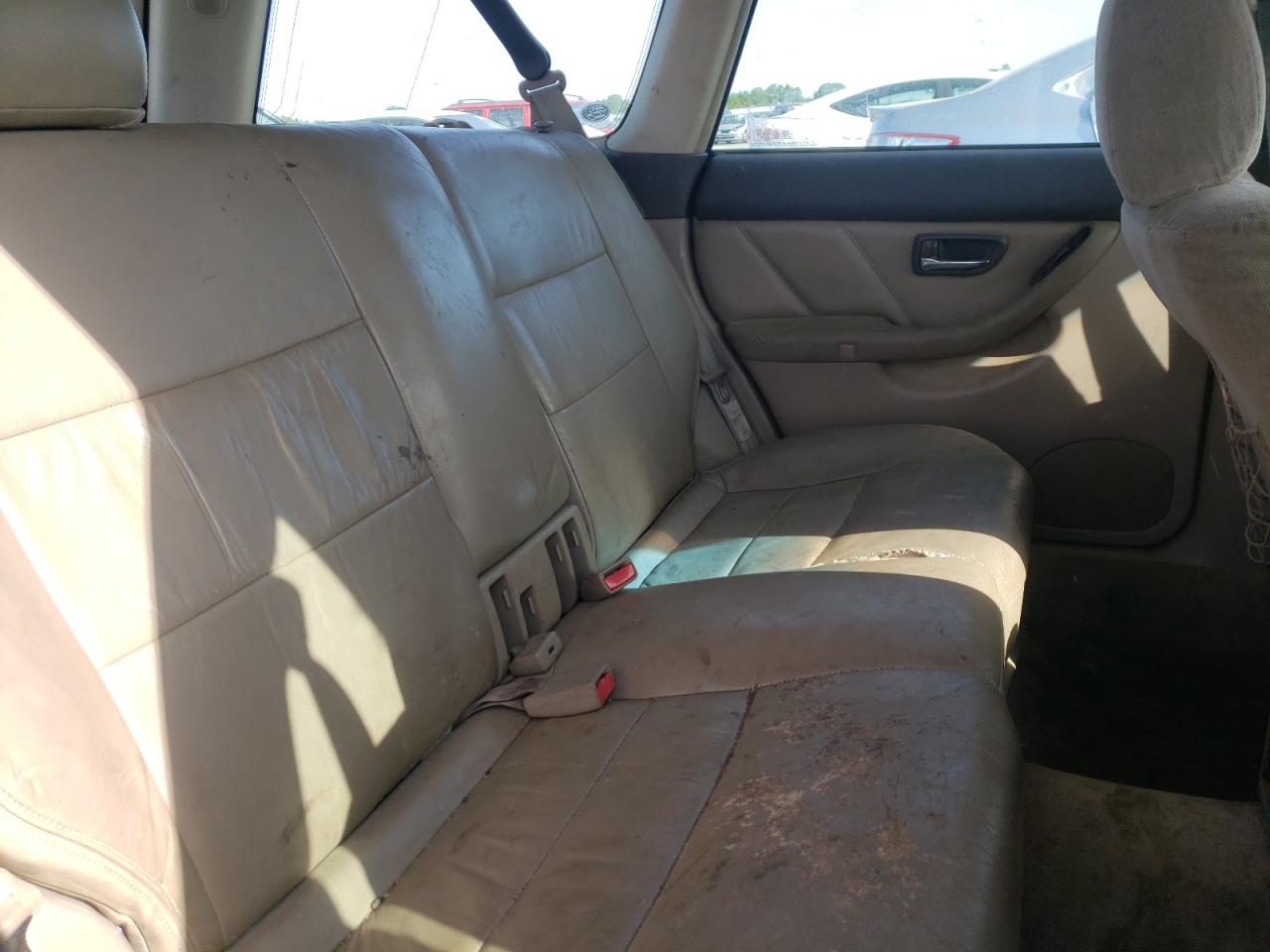 Photo 6 from auction – 2000 SUBARU LEGACY OUT with VIN 4S3BH6865Y7618222