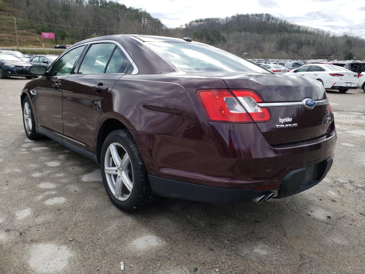 Photo 3 from auction – 2011 FORD TAURUS SEL with VIN 1FAHP2EW8BG165205