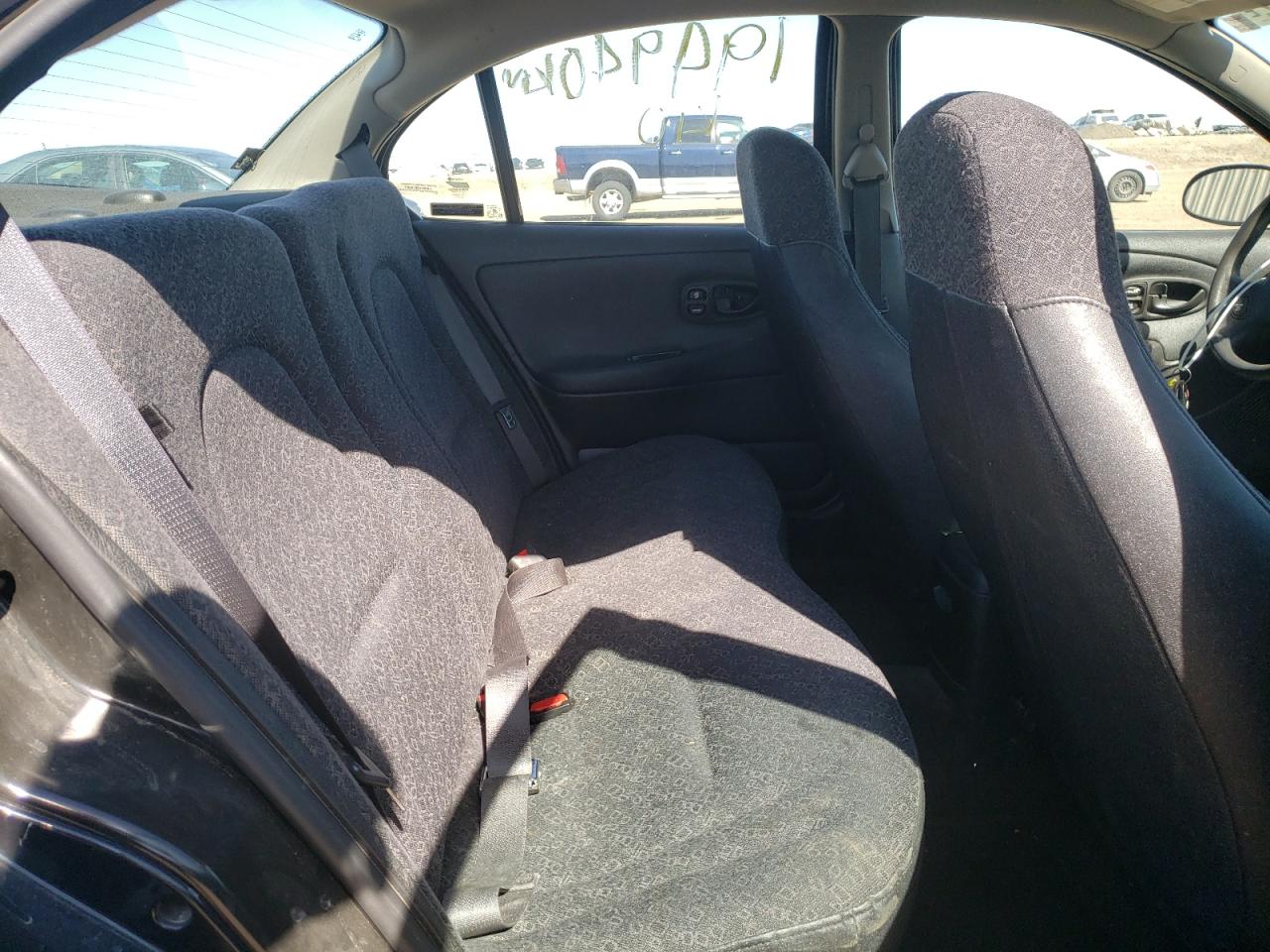 Photo 6 from auction – 2002 SATURN SL1 with VIN 1G8ZH52852Z124404