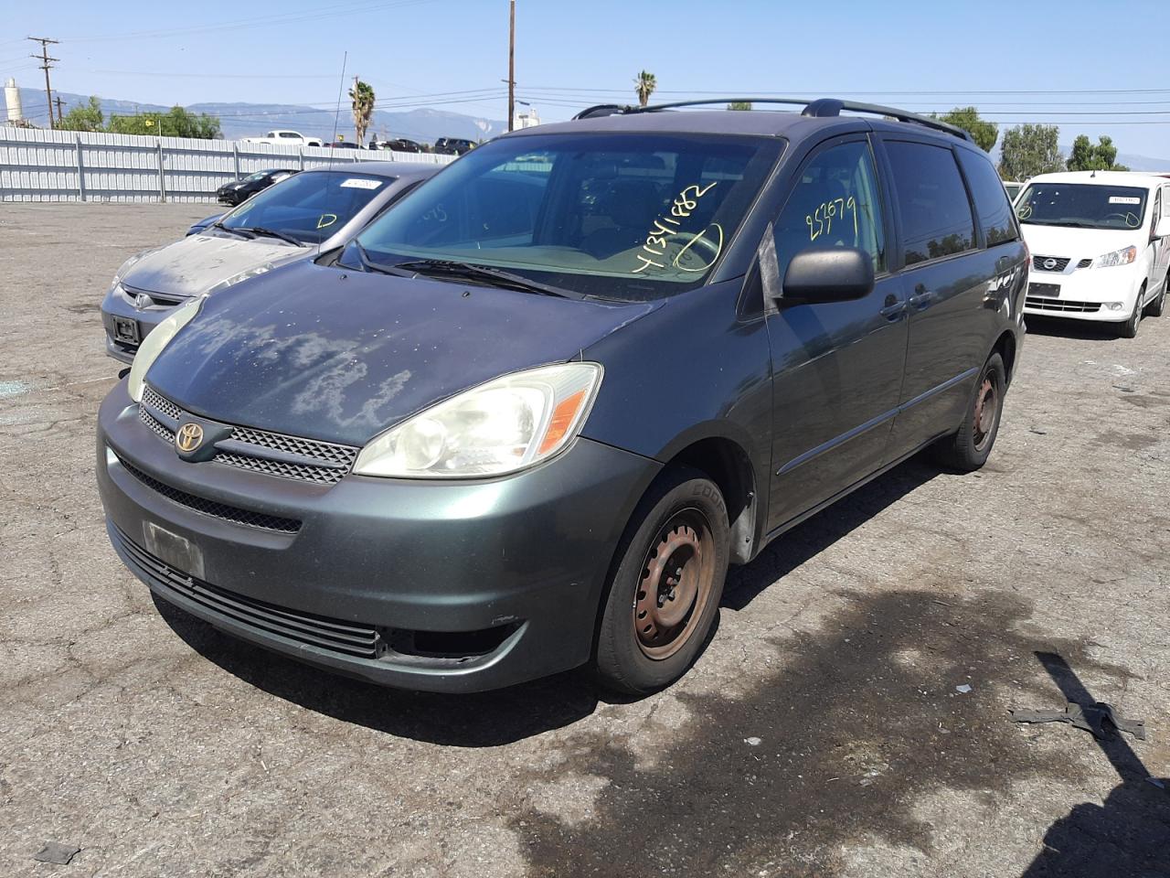 Photo 2 from auction – 2004 TOYOTA SIENNA CE with VIN 5TDZA23C54S048781