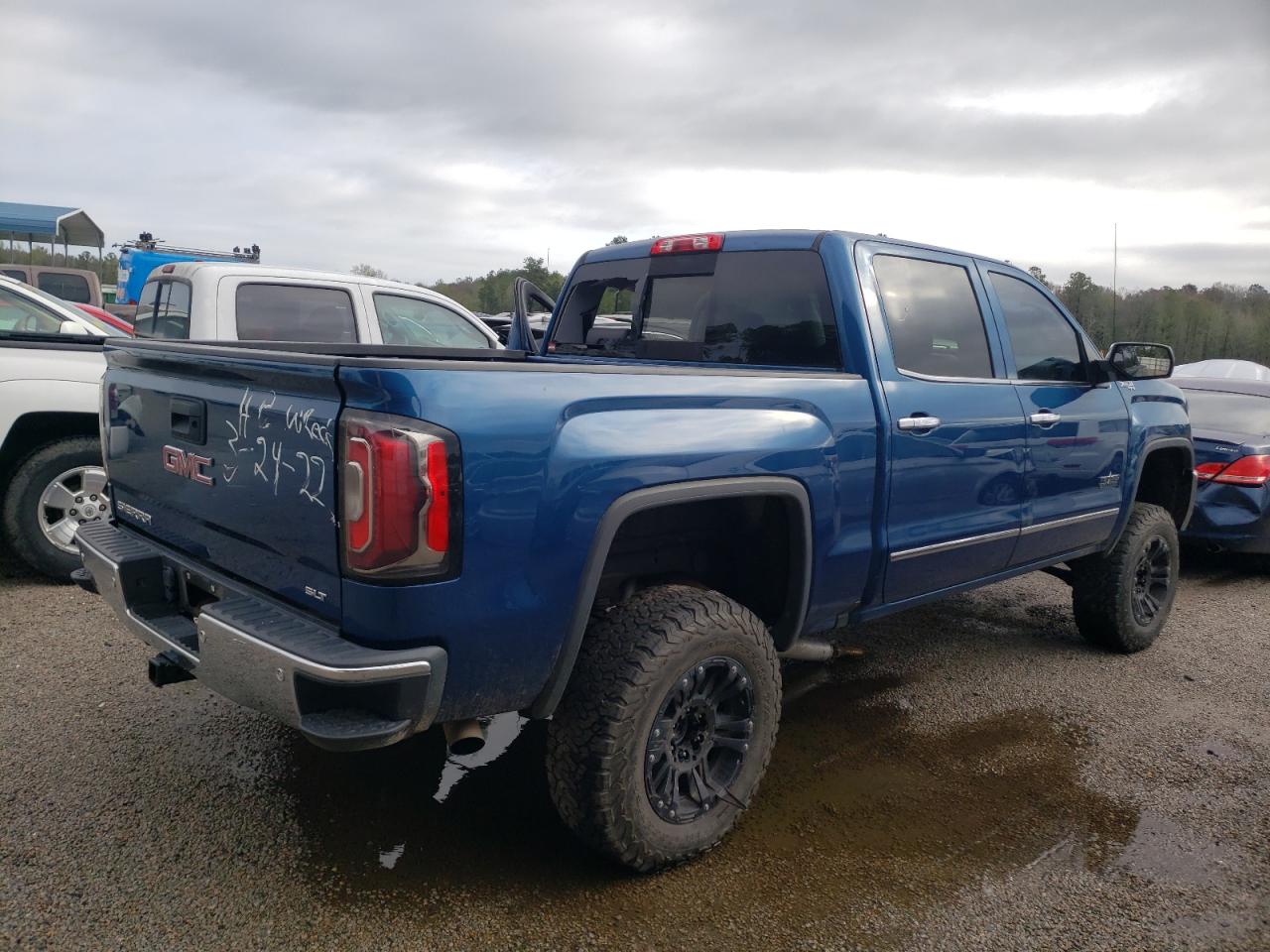 Photo 4 from auction – 2018 GMC SIERRA K15 with VIN 3GTU2NEC2JG185550