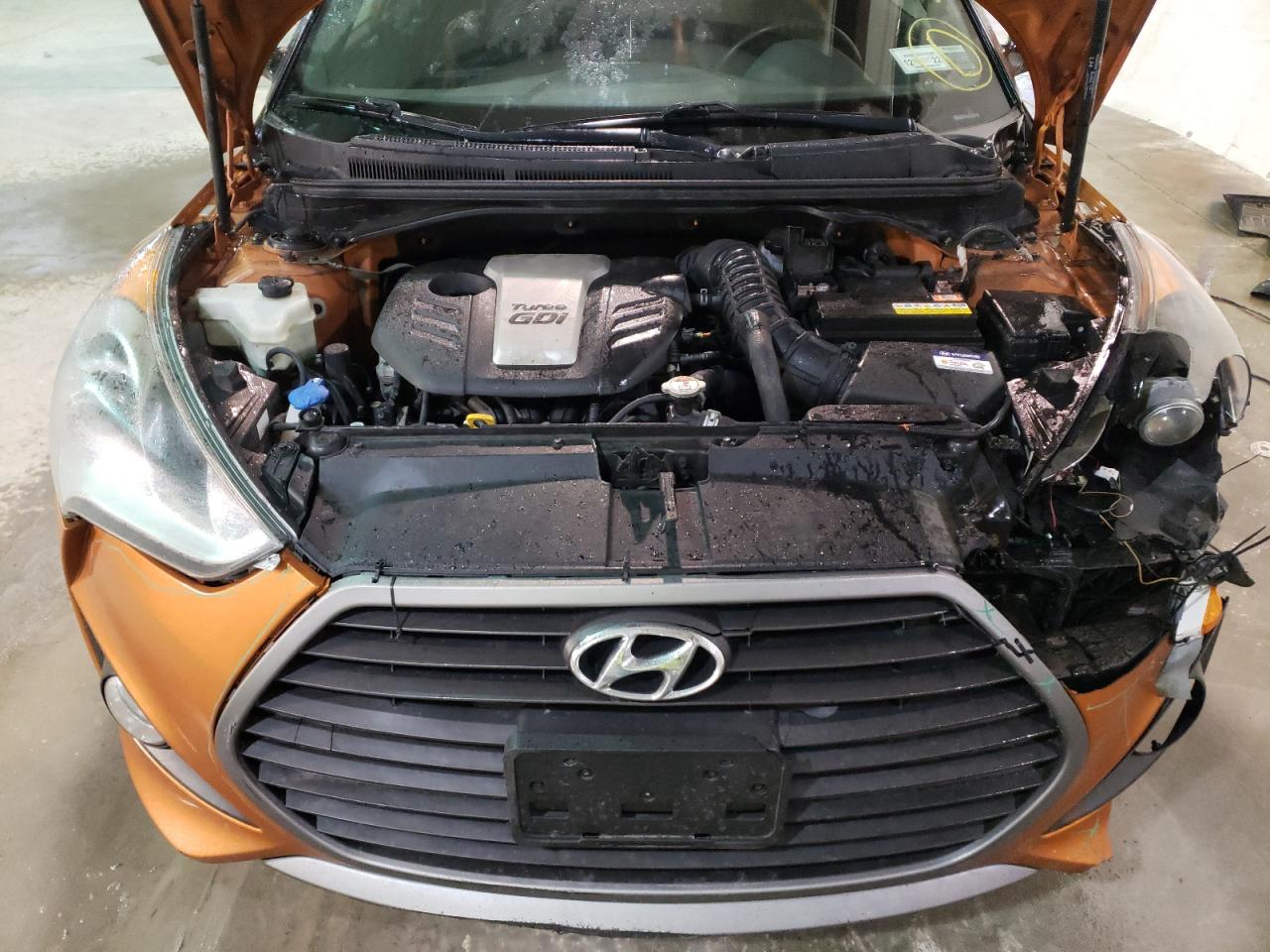 Photo 7 from auction – 2016 HYUNDAI VELOSTER T with VIN KMHTC6AE1GU275196