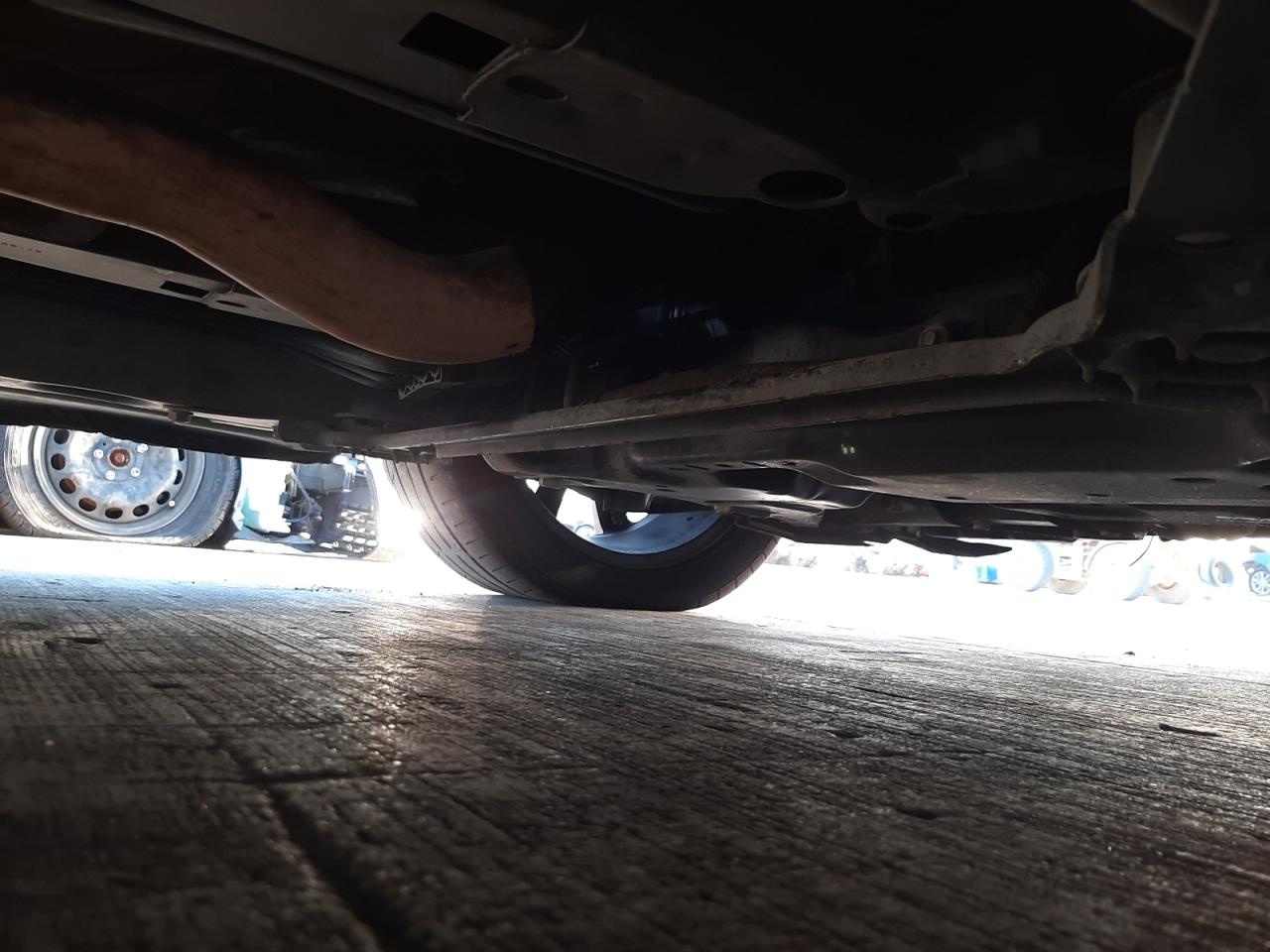 Photo 9 from auction – 2013 CHRYSLER 200 TOURIN with VIN 1C3CCBBB0DN542985