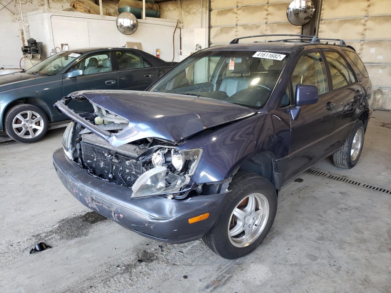 Photo 2 from auction – 1999 LEXUS RX 300 with VIN JT6HF10U8X0018158
