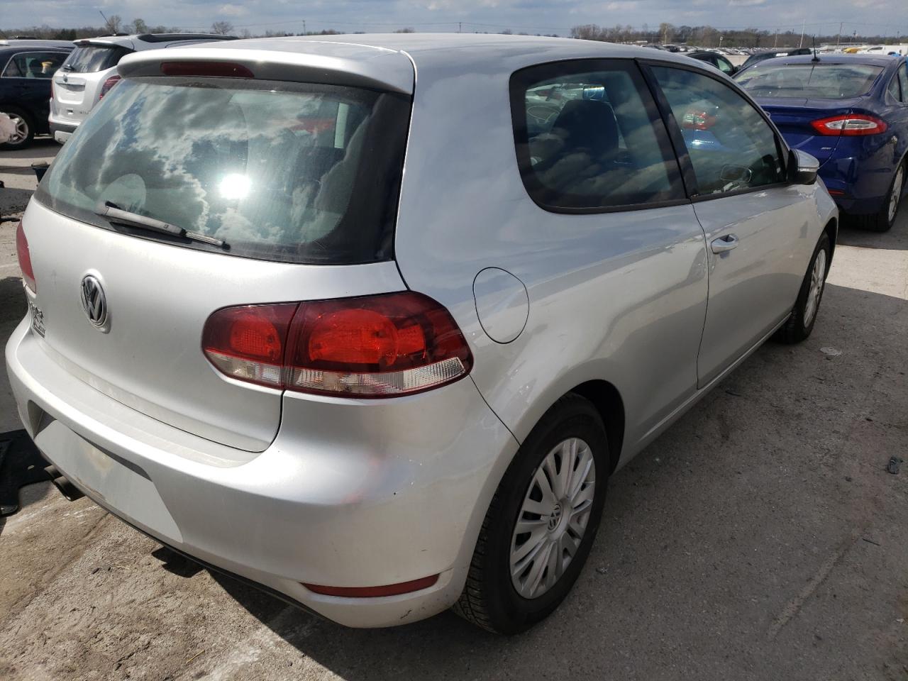 Photo 4 from auction – 2011 VOLKSWAGEN GOLF with VIN WVWAB7AJ3BW058666