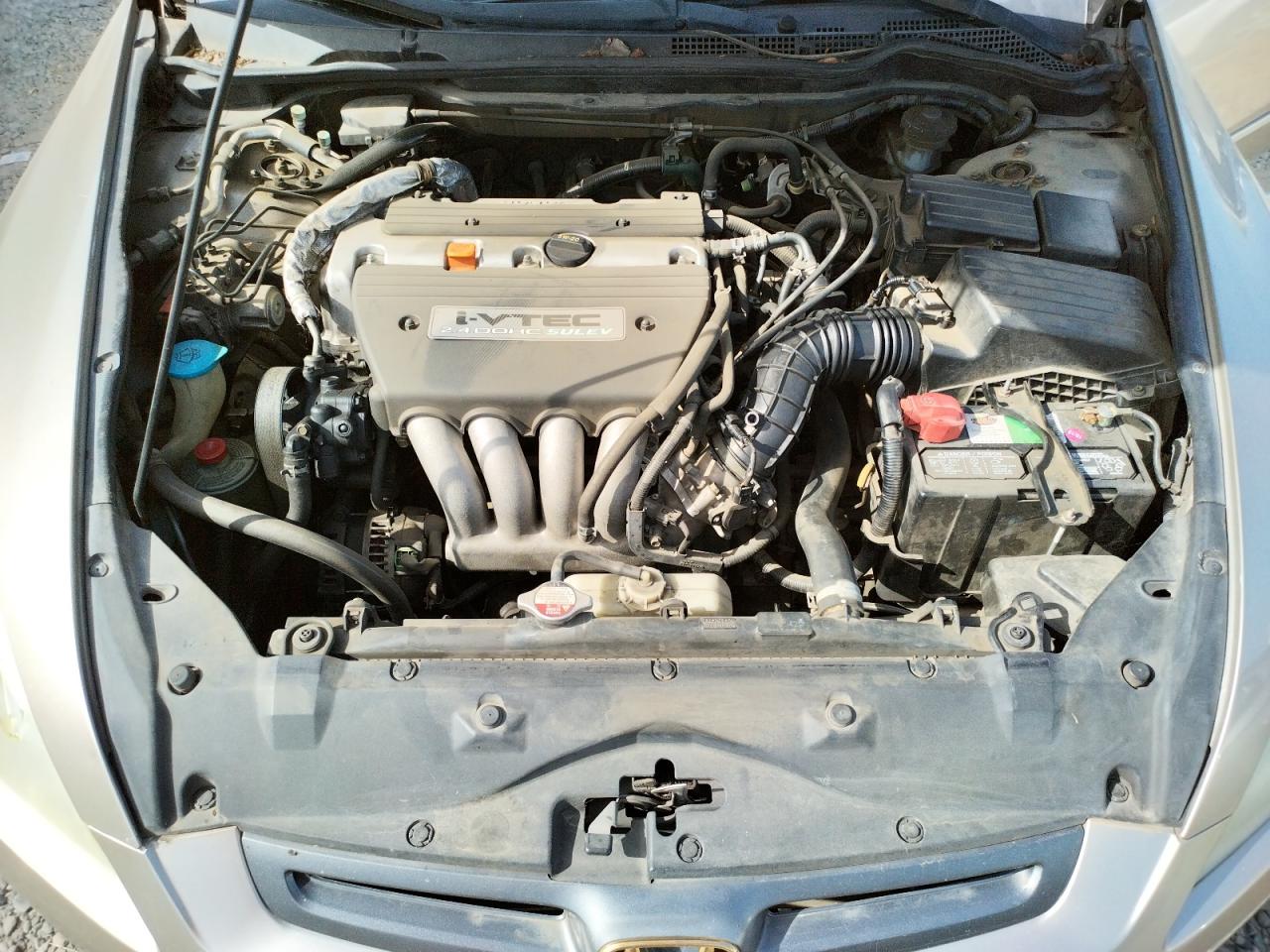 Photo 7 from auction – 2004 HONDA ACCORD LX with VIN JHMCM56394C028303