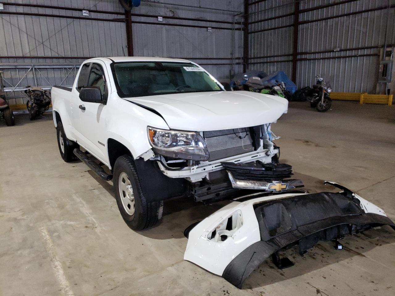 CHEVROLET COLORADO 2018 with VIN 1GCHSBEA0J1116823 - Photo from auction
