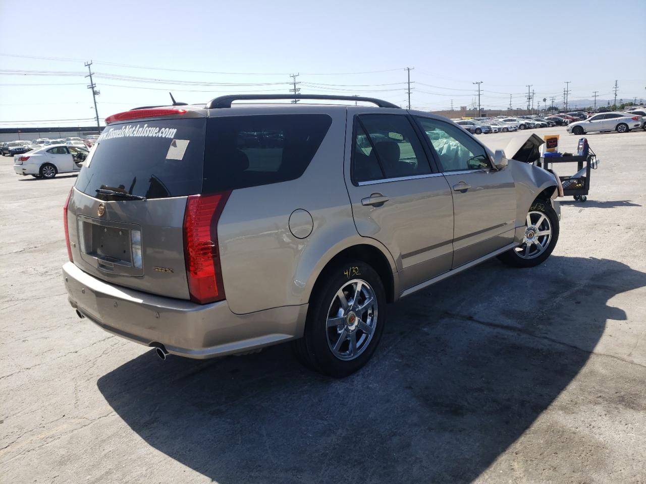 Photo 4 from auction – 2004 CADILLAC SRX with VIN 1GYEE63AX40187214