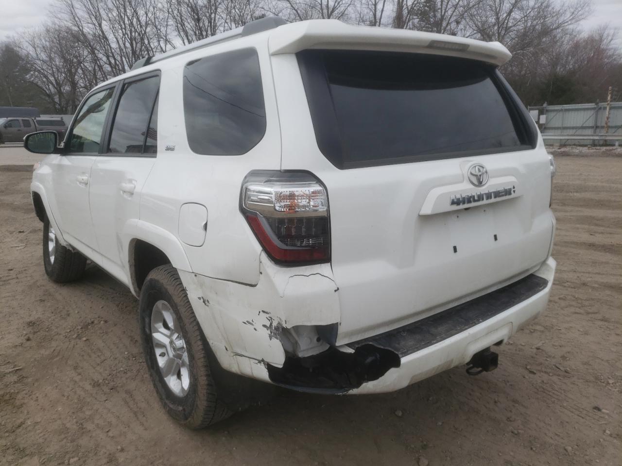 Photo 9 from auction – 2021 TOYOTA 4RUNNER SR with VIN JTEEU5JR1M5238903