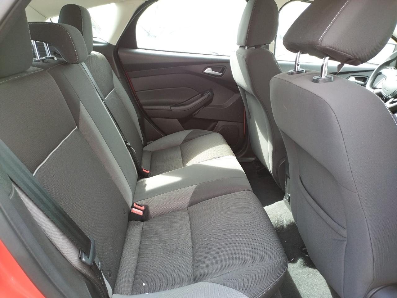 Photo 6 from auction – 2012 FORD FOCUS SE with VIN 1FAHP3K26CL409319