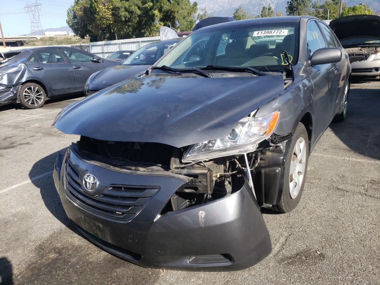 Photo 2 from auction – 2007 TOYOTA CAMRY CE with VIN 4T1BE46K77U520396