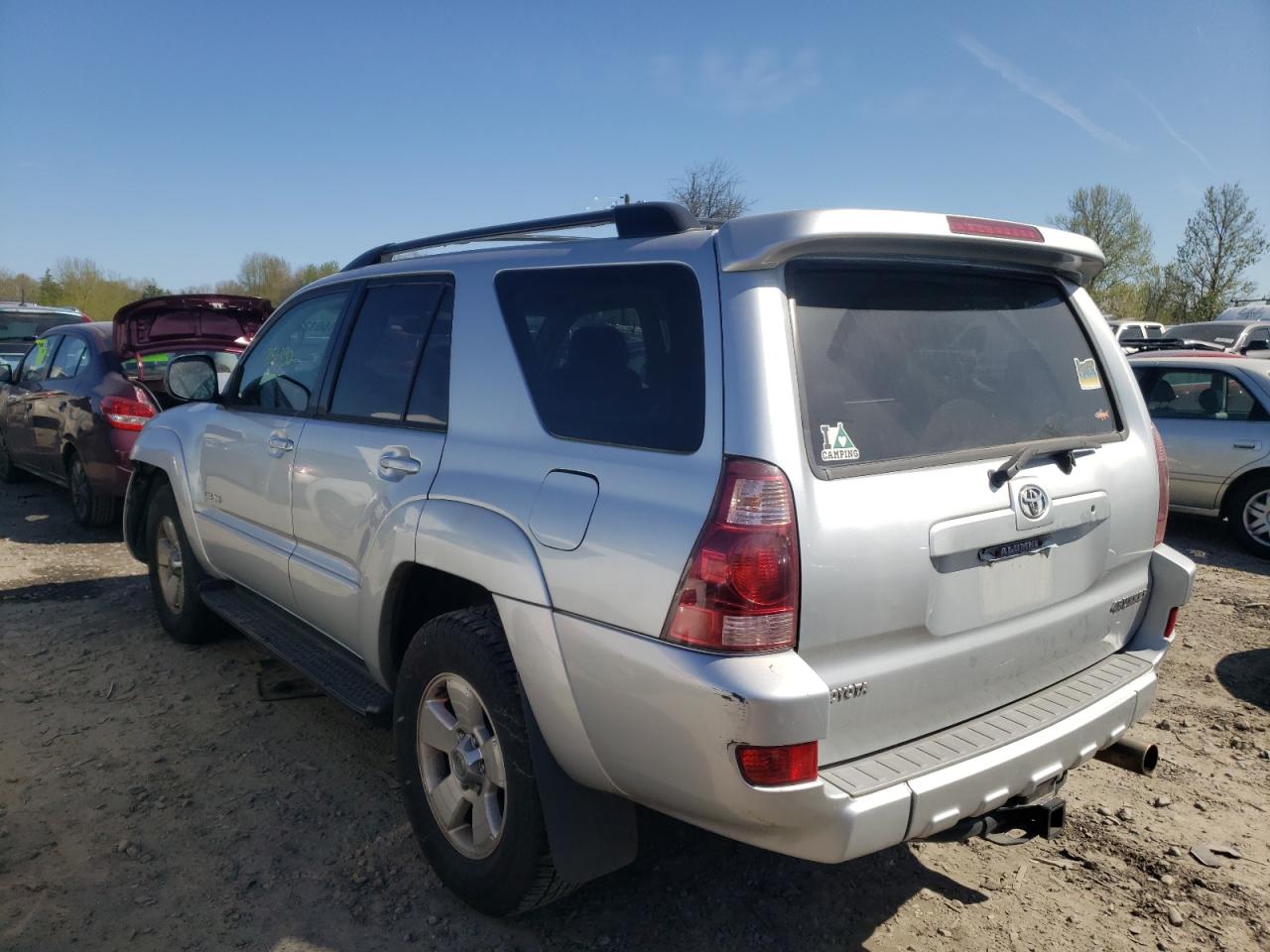 Photo 3 from auction – 2004 TOYOTA 4RUNNER SR with VIN JTEBT14R840042058