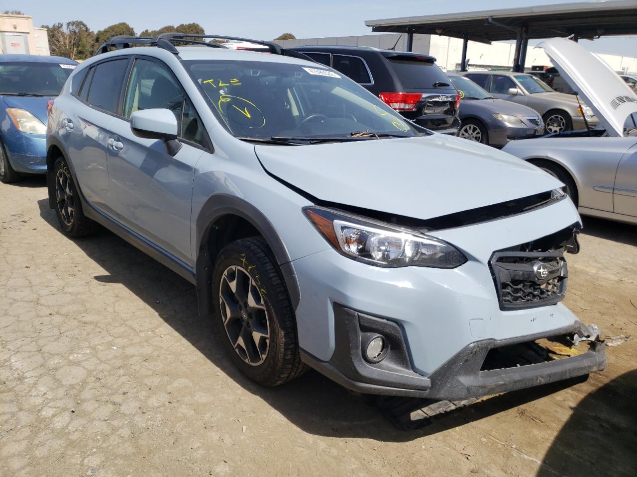 SUBARU CROSSTREK 2020 with VIN JF2GTAPC5L8236128 - Photo from auction