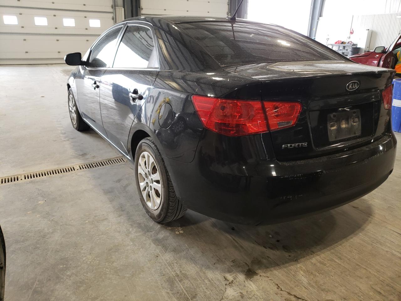 Photo 3 from auction – 2012 KIA FORTE LX with VIN KNAFT4A23C5530914