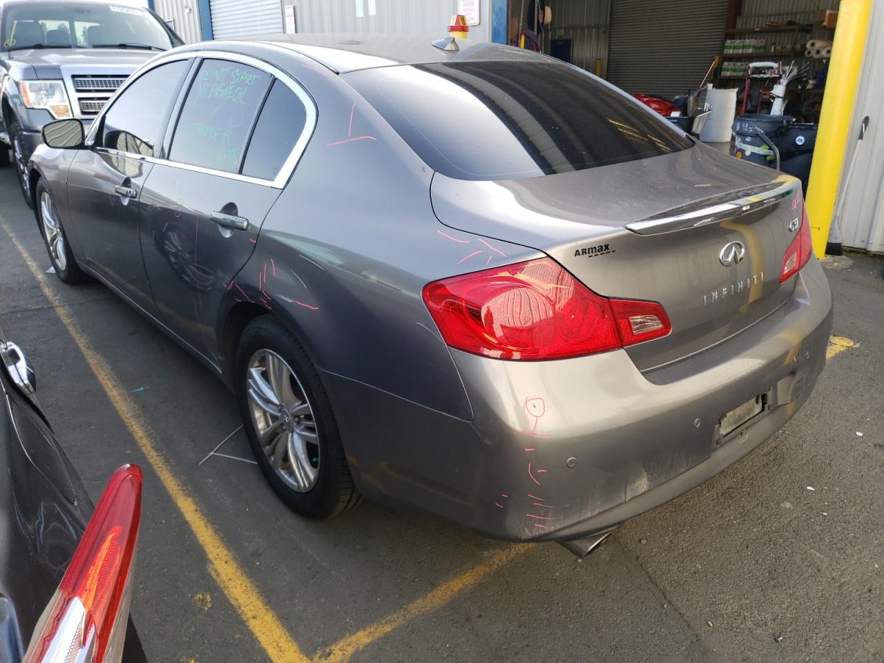 Photo 3 from auction – 2010 INFINITI G37 BASE with VIN JN1CV6AP8AM200053