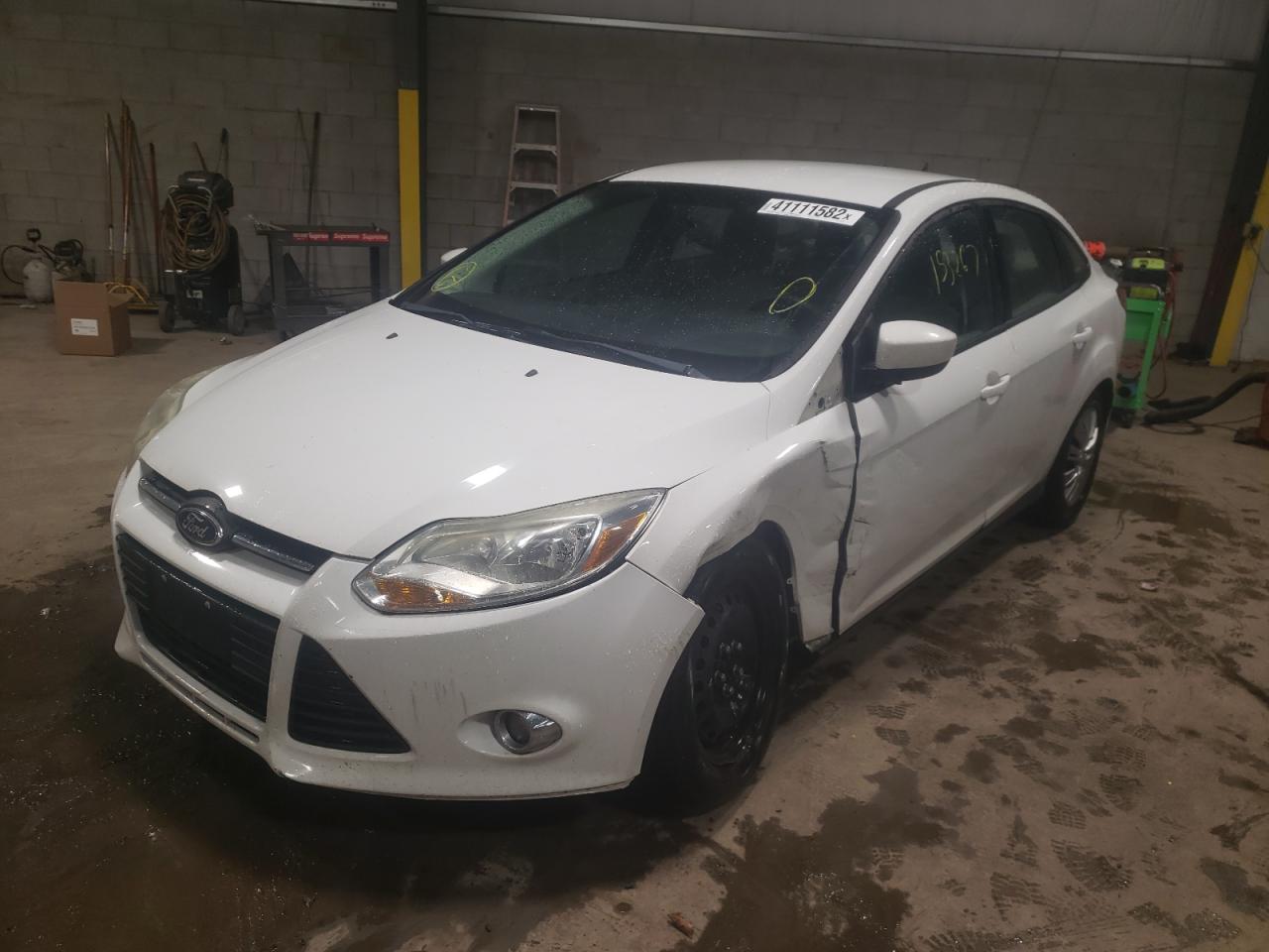 Photo 2 from auction – 2012 FORD FOCUS SE with VIN 1FAHP3F22CL353289