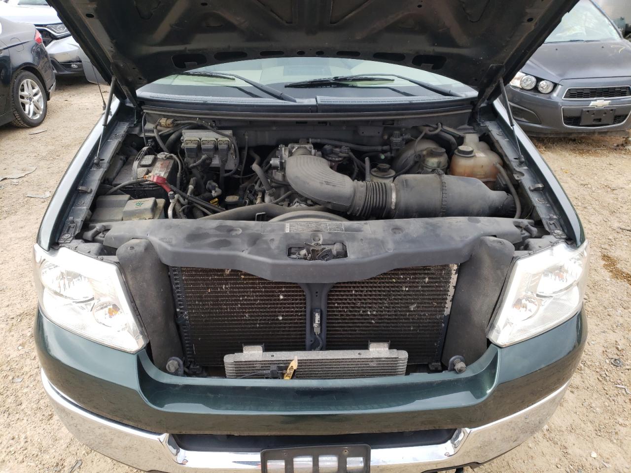 Photo 7 from auction – 2005 FORD F150 with VIN 1FTRX14WX5KB71731