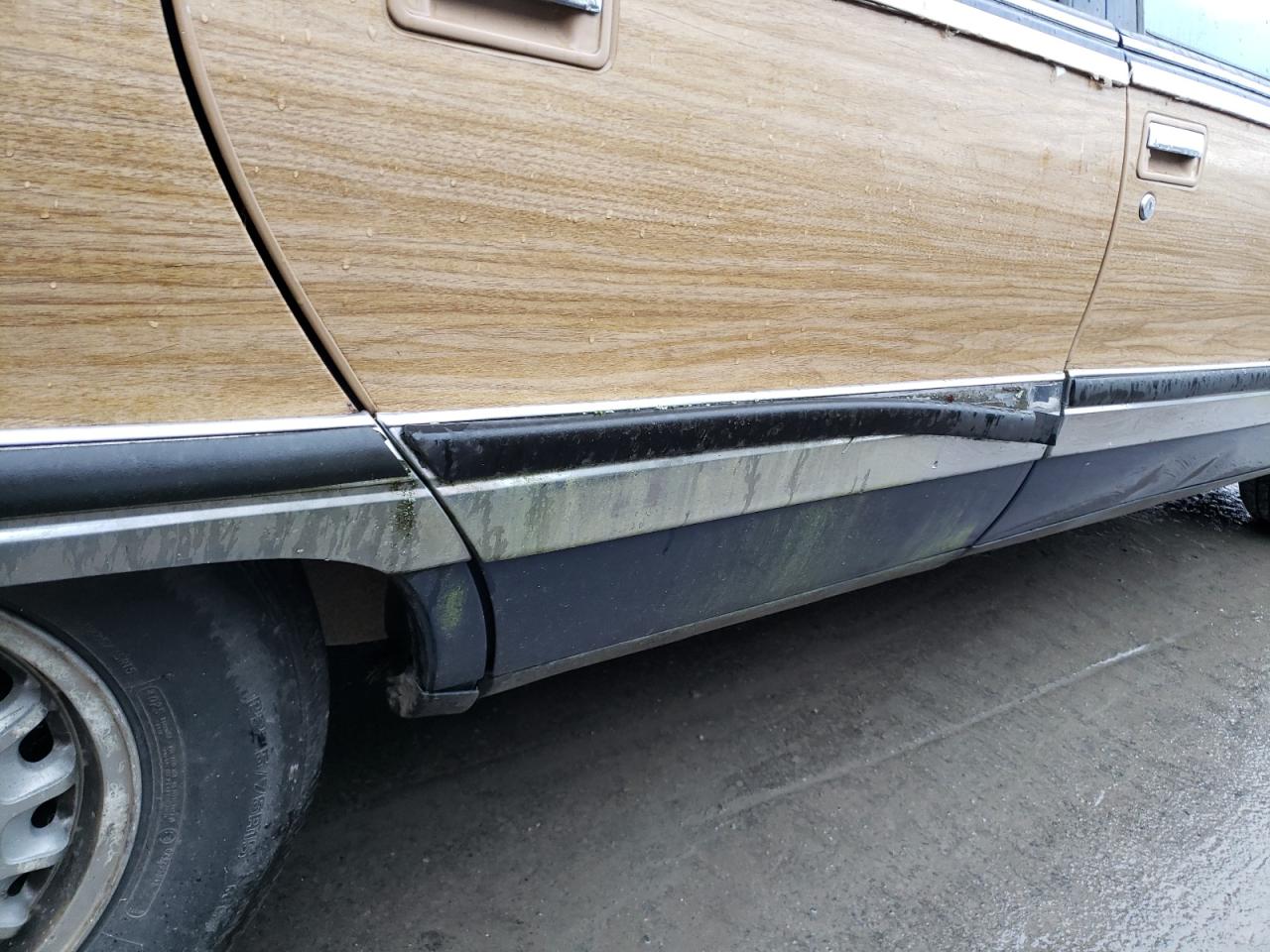 Photo 9 from auction – 1995 BUICK ROADMASTER with VIN 1G4BR82P7SR400817
