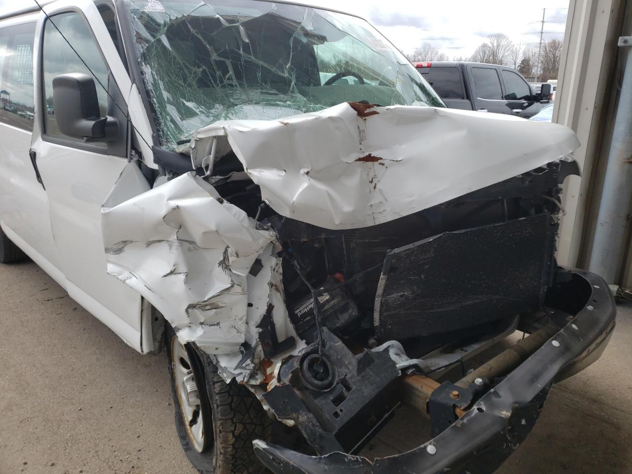 Photo 9 from auction – 2013 CHEVROLET EXPRESS G1 with VIN 1GCSGAFX5D1152757