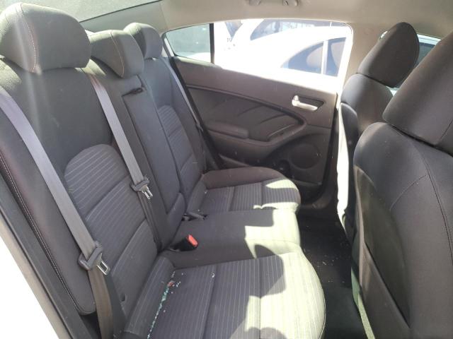 Photo 6 from auction – 2017 KIA FORTE LX with VIN 3KPFL4A73HE048857