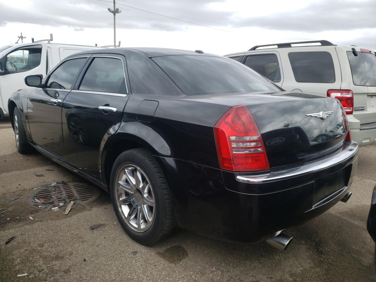 Photo 3 from auction – 2006 CHRYSLER 300C with VIN 2C3KA63H16H307888