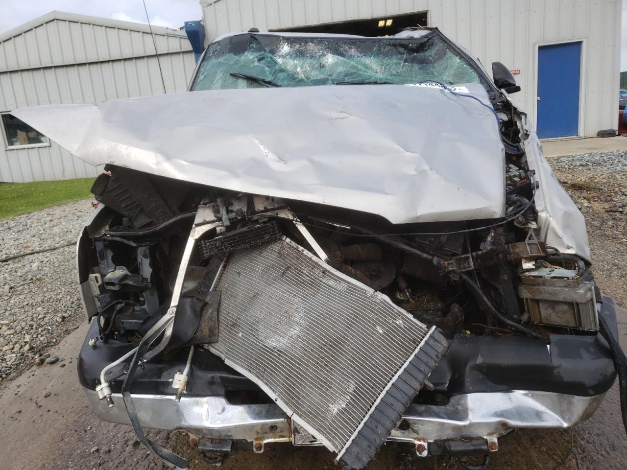 Zdjęcie 7 z aukcji – 2004 CHEVROLET SILVERADO z VIN 2GCEK13T541430189