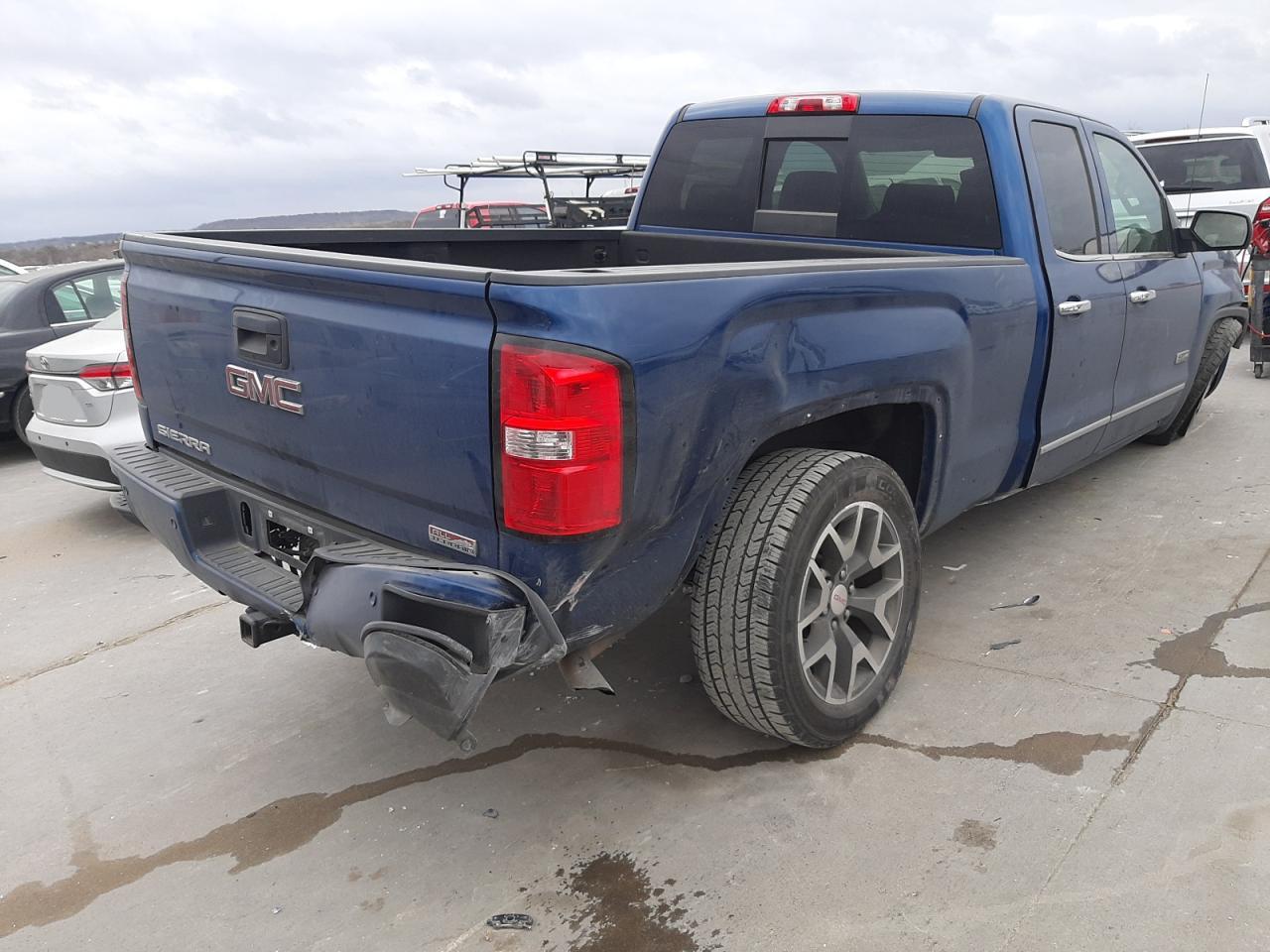Photo 4 from auction – 2015 GMC SIERRA K15 with VIN 1GTV2VEC8FZ285941