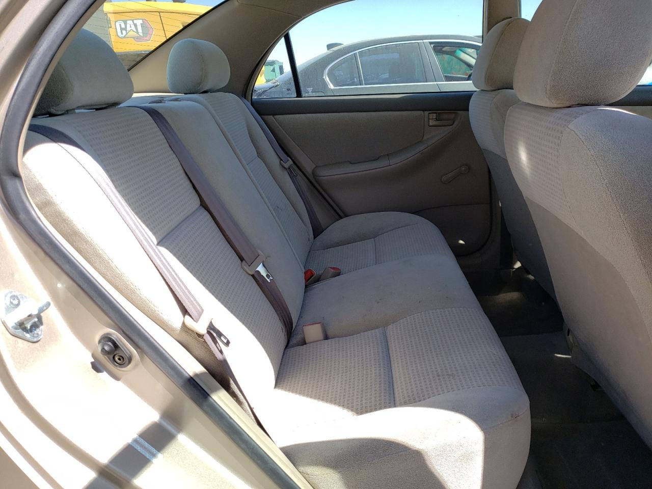 Photo 6 from auction – 2005 TOYOTA COROLLA CE with VIN 1NXBR32E35Z358567