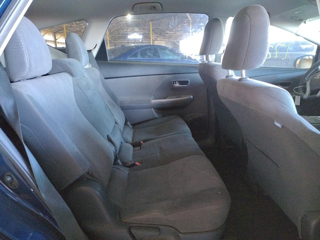 Photo 6 from auction – 2012 TOYOTA PRIUS V with VIN JTDZN3EU9C3179082