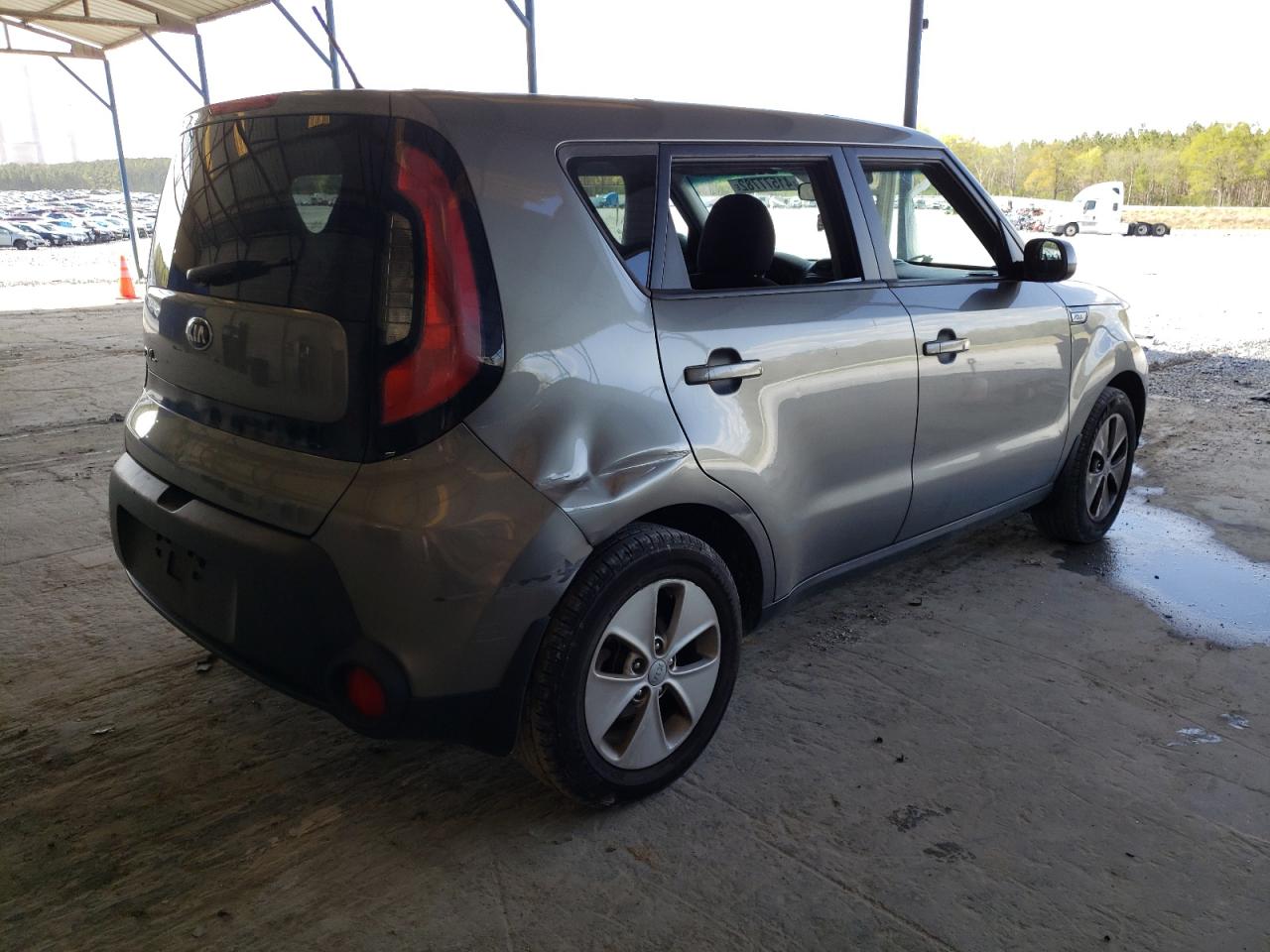 Photo 4 from auction – 2015 KIA SOUL with VIN KNDJN2A22F7121372