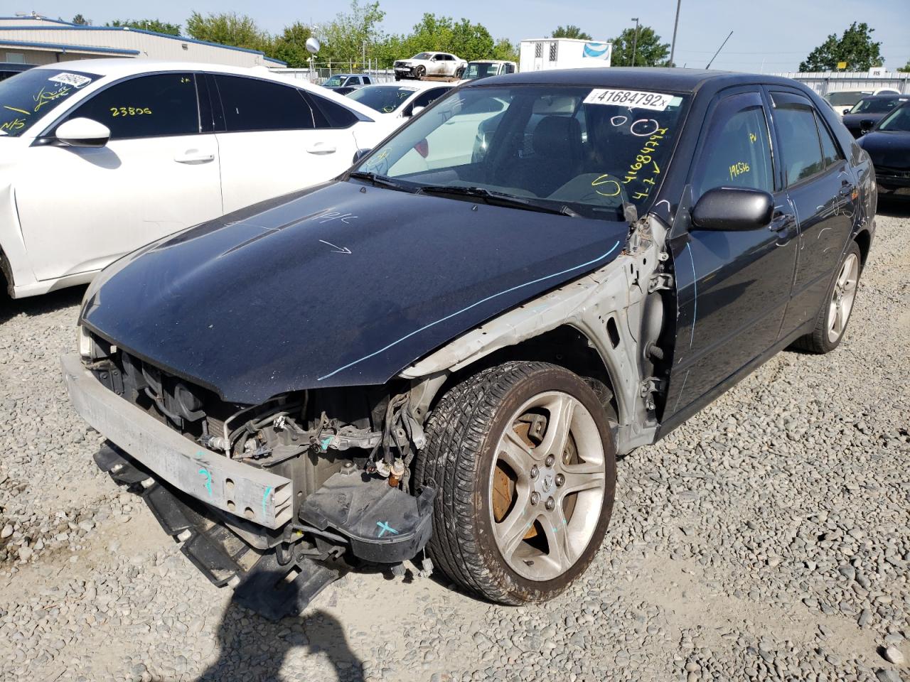 Photo 9 from auction – 2001 LEXUS IS 300 with VIN JTHBD182X10029708