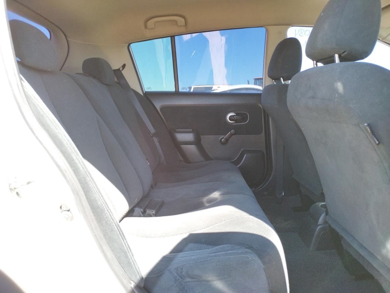 Photo 6 from auction – 2010 NISSAN VERSA S with VIN 3N1BC1CP6AL456817