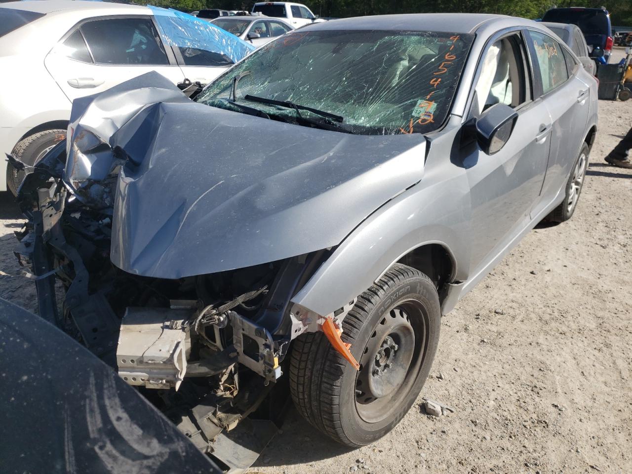 Photo 2 from auction – 2016 HONDA CIVIC LX with VIN 19XFC2F55GE043573
