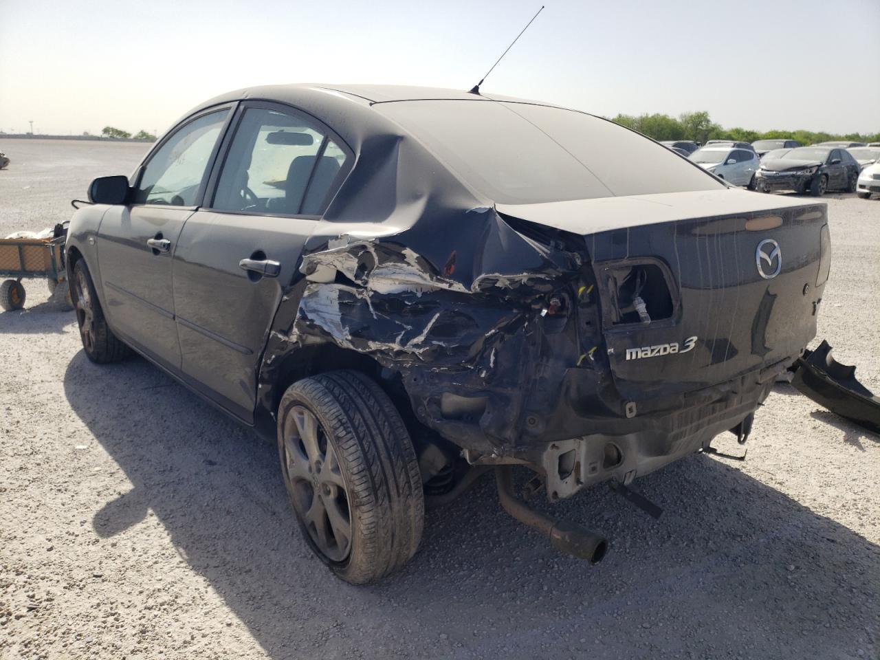 Photo 3 from auction – 2009 MAZDA 3 I with VIN JM1BK32F791209913
