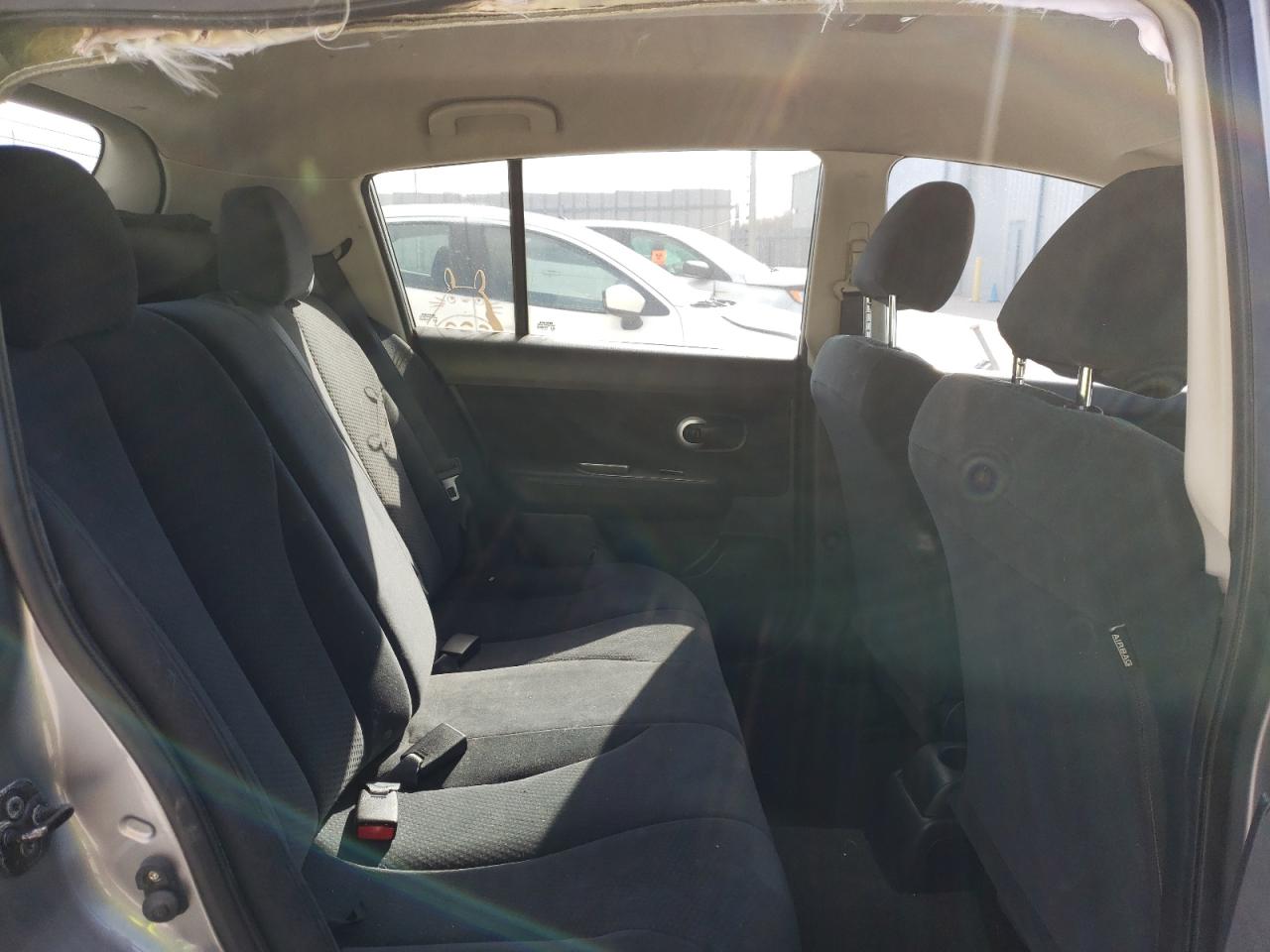 Photo 6 from auction – 2011 NISSAN VERSA S with VIN 3N1BC1CP5BL507581