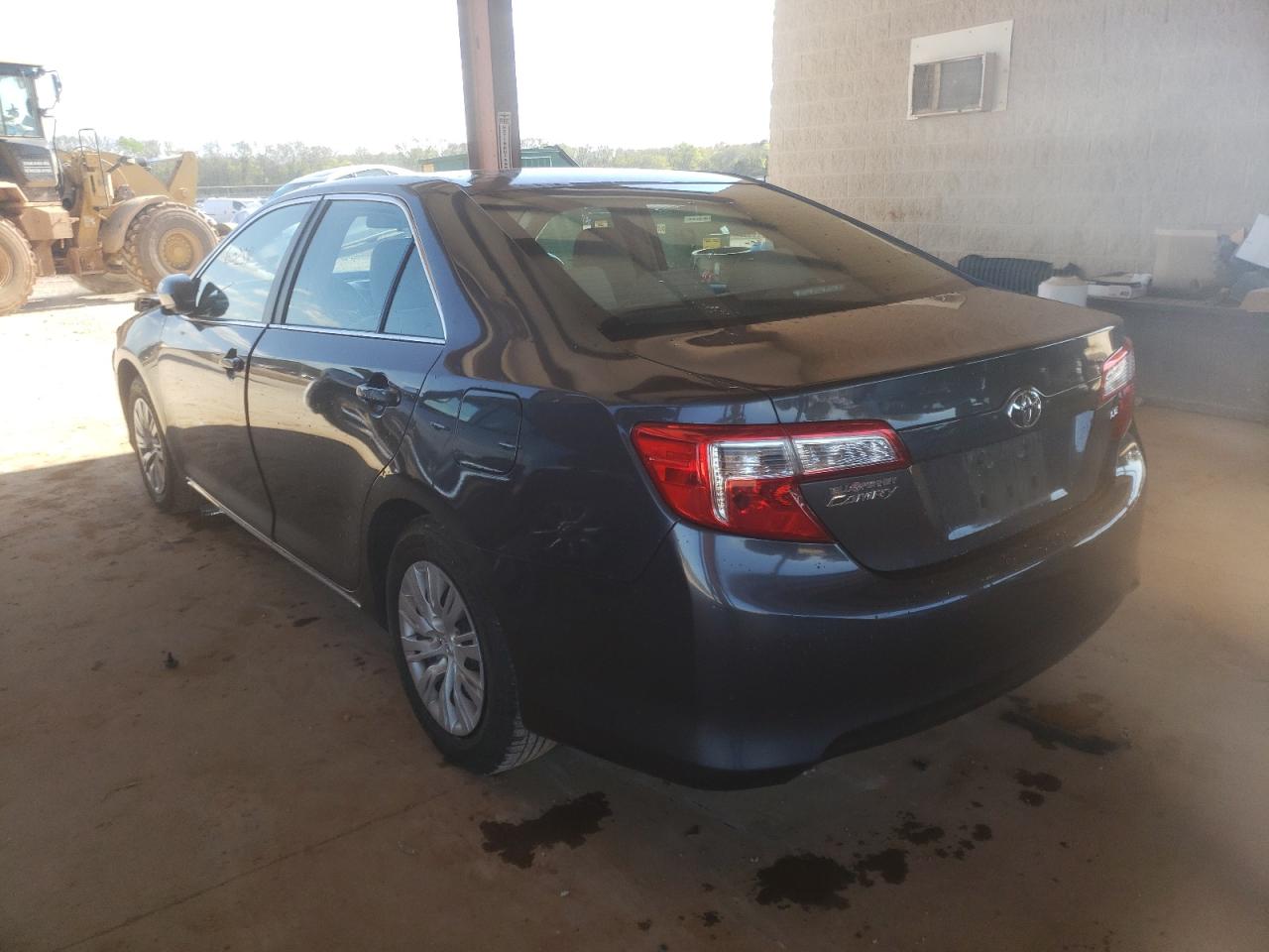 Photo 3 from auction – 2012 TOYOTA CAMRY BASE with VIN 4T1BF1FK2CU004517