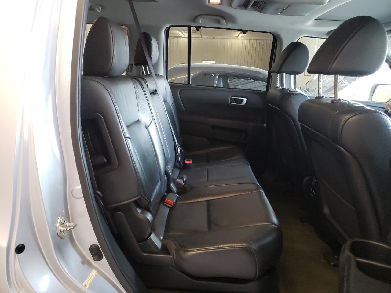 Photo 6 from auction – 2014 HONDA PILOT TOUR with VIN 5FNYF4H96EB055704