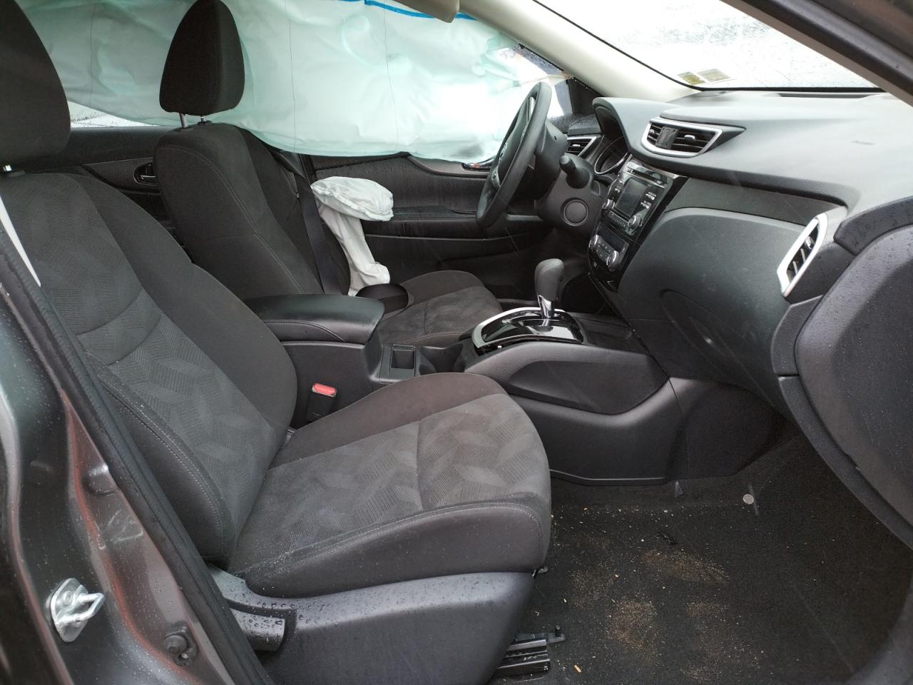 Photo 5 from auction – 2016 NISSAN ROGUE S with VIN KNMAT2MV5GP618557