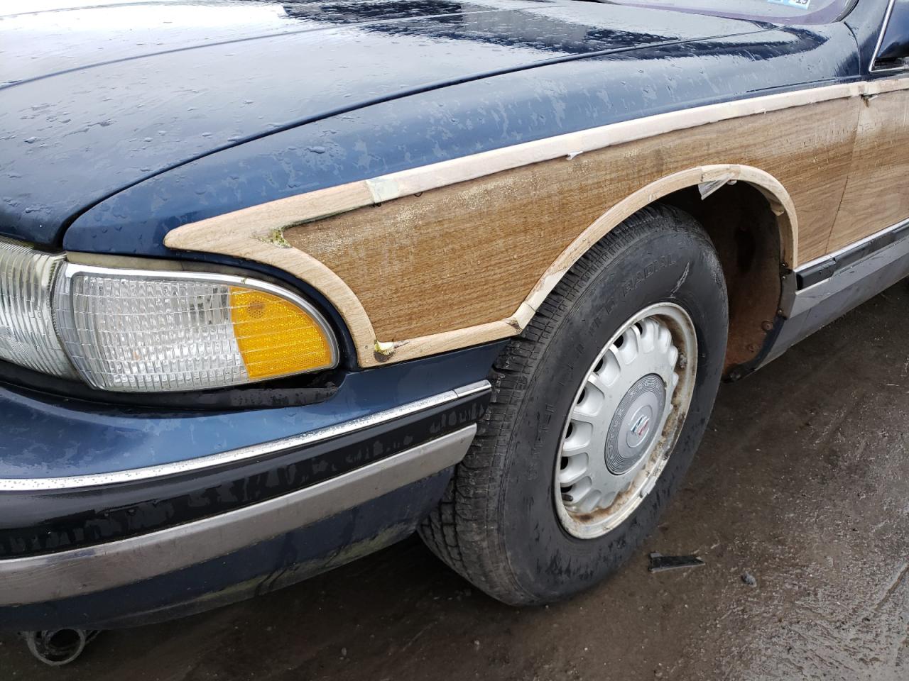 Photo 10 from auction – 1995 BUICK ROADMASTER with VIN 1G4BR82P7SR400817