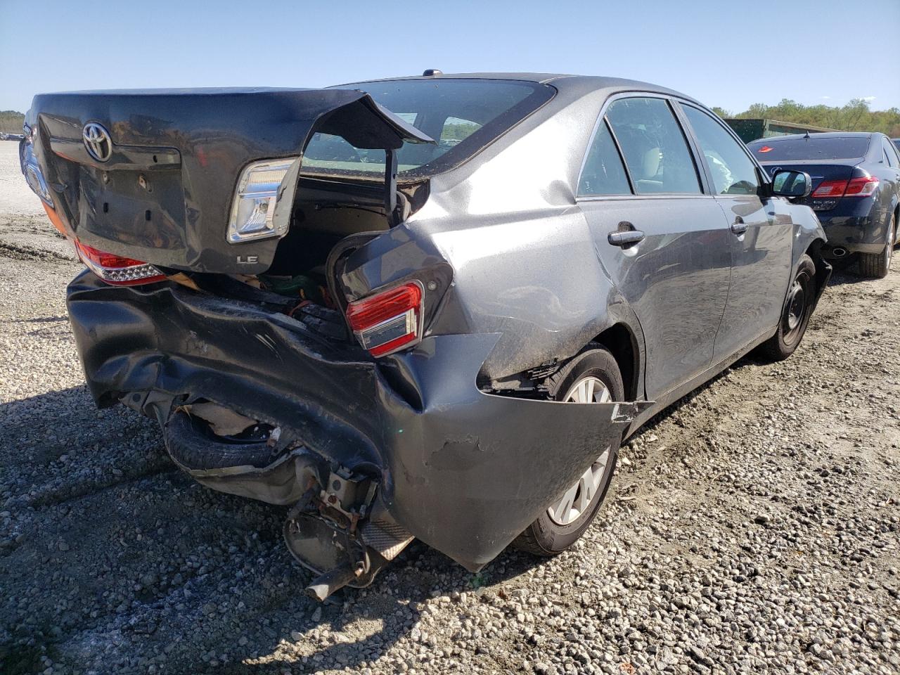 Photo 4 from auction – 2010 TOYOTA CAMRY BASE with VIN 4T1BF3EK1AU081406
