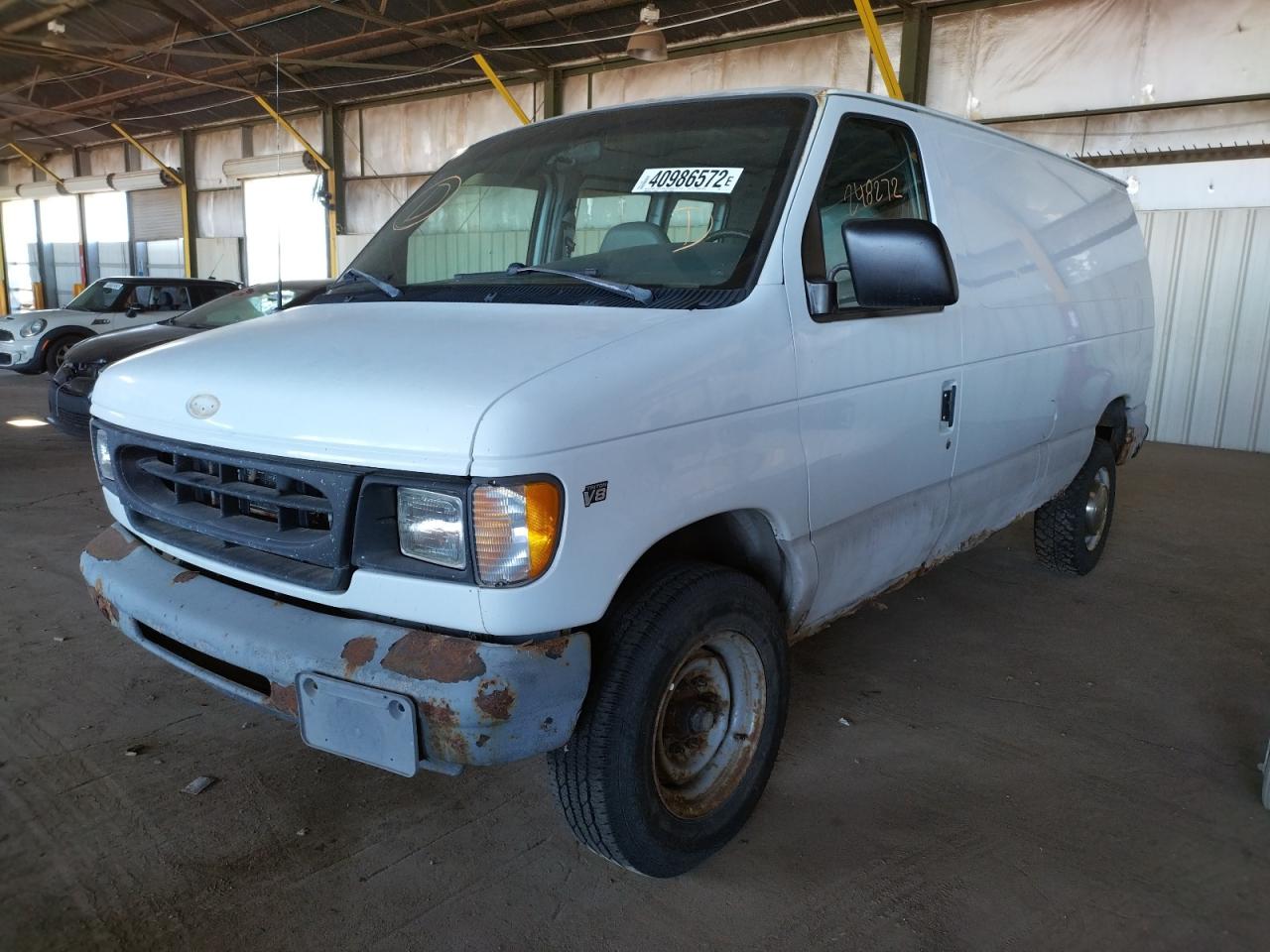 Photo 2 from auction – 2000 FORD ECONO 250 with VIN 1FTNE24L3YHC06921